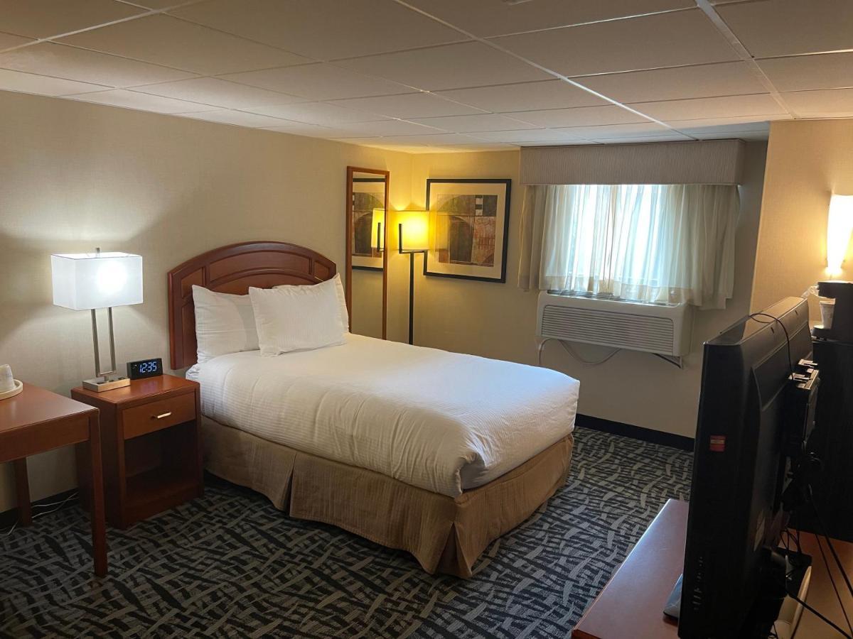 Best Western Dubois Hotel Екстериор снимка