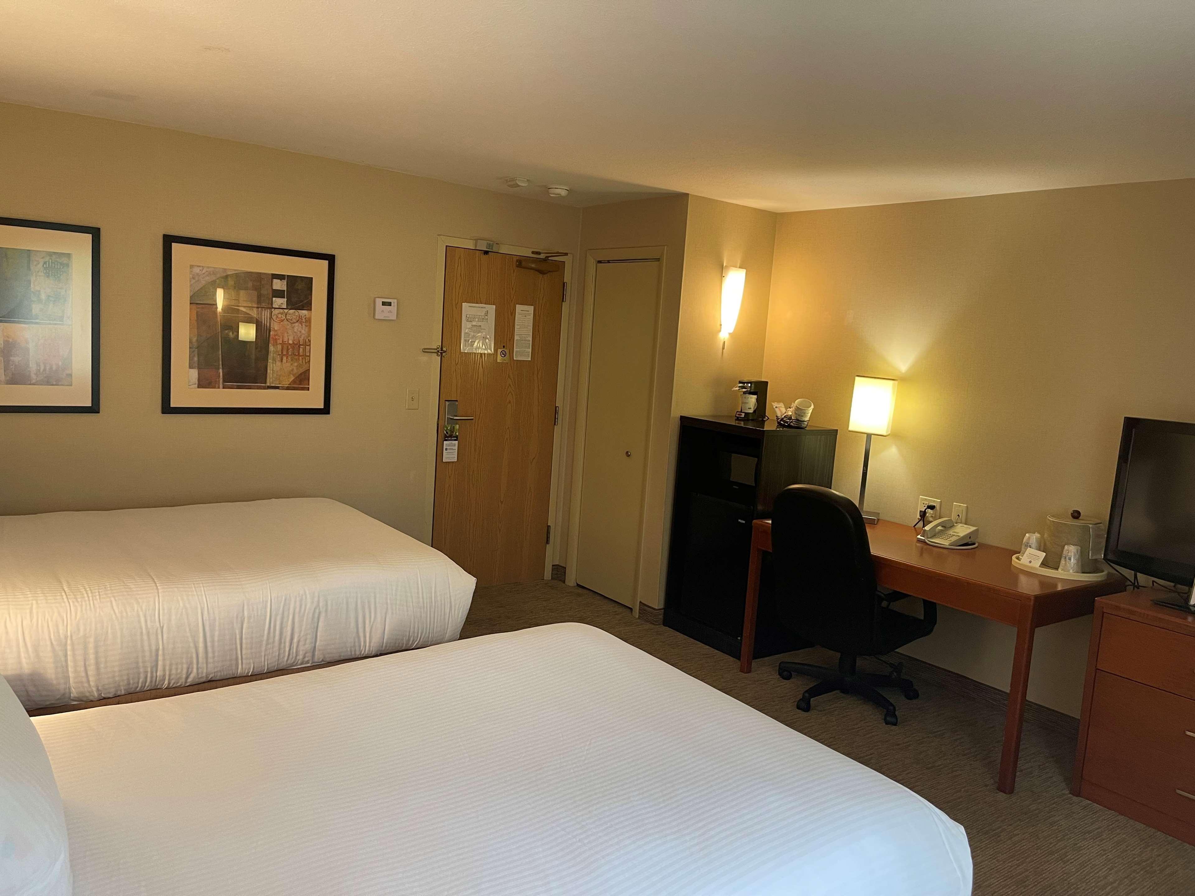 Best Western Dubois Hotel Екстериор снимка