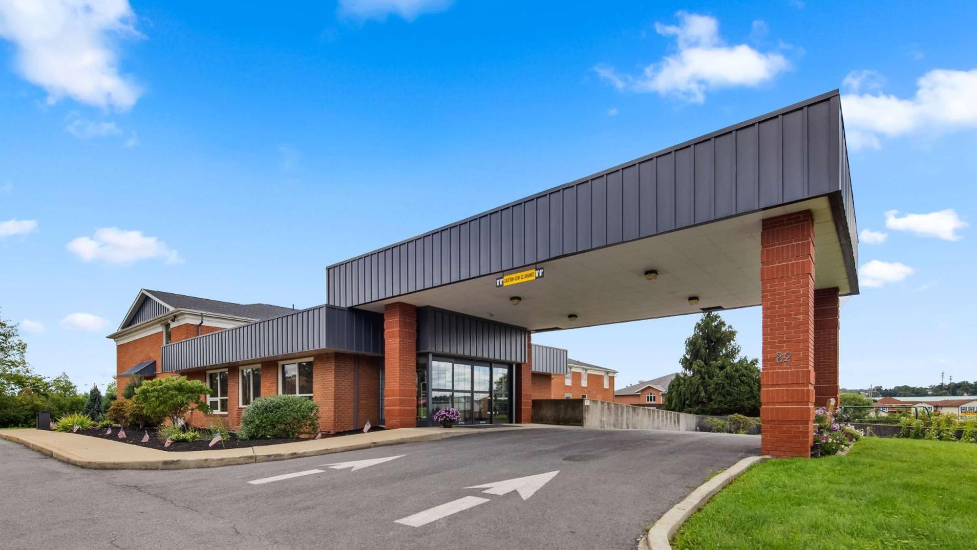 Best Western Dubois Hotel Екстериор снимка